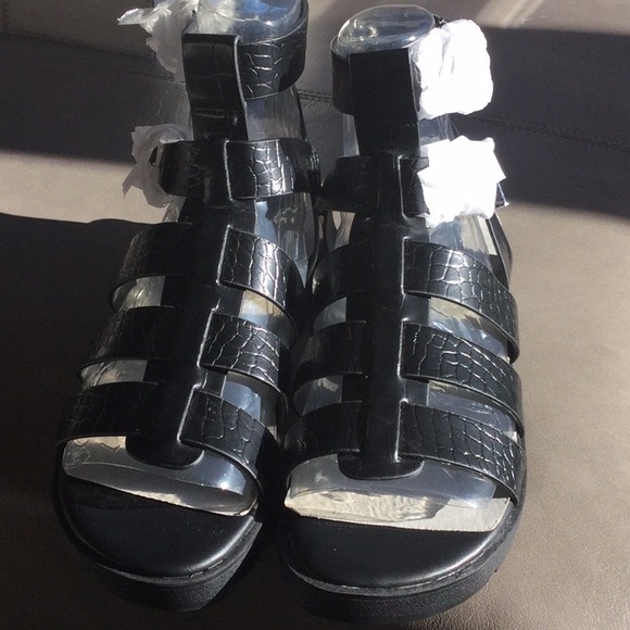 New Aldo Gladiator sandal - Picture 4 of 5